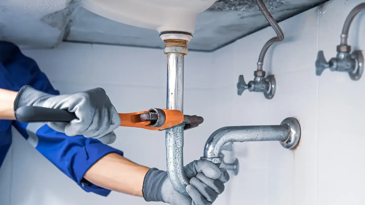 Encanador 24h para vazamento e desentupimento em Várzea Grande, MT